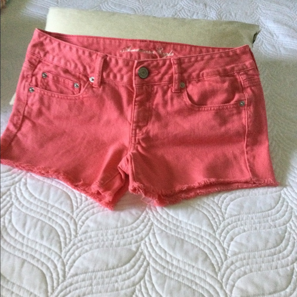 Women’s American Eagle Denim Short.  Factory Distressed. Size 8